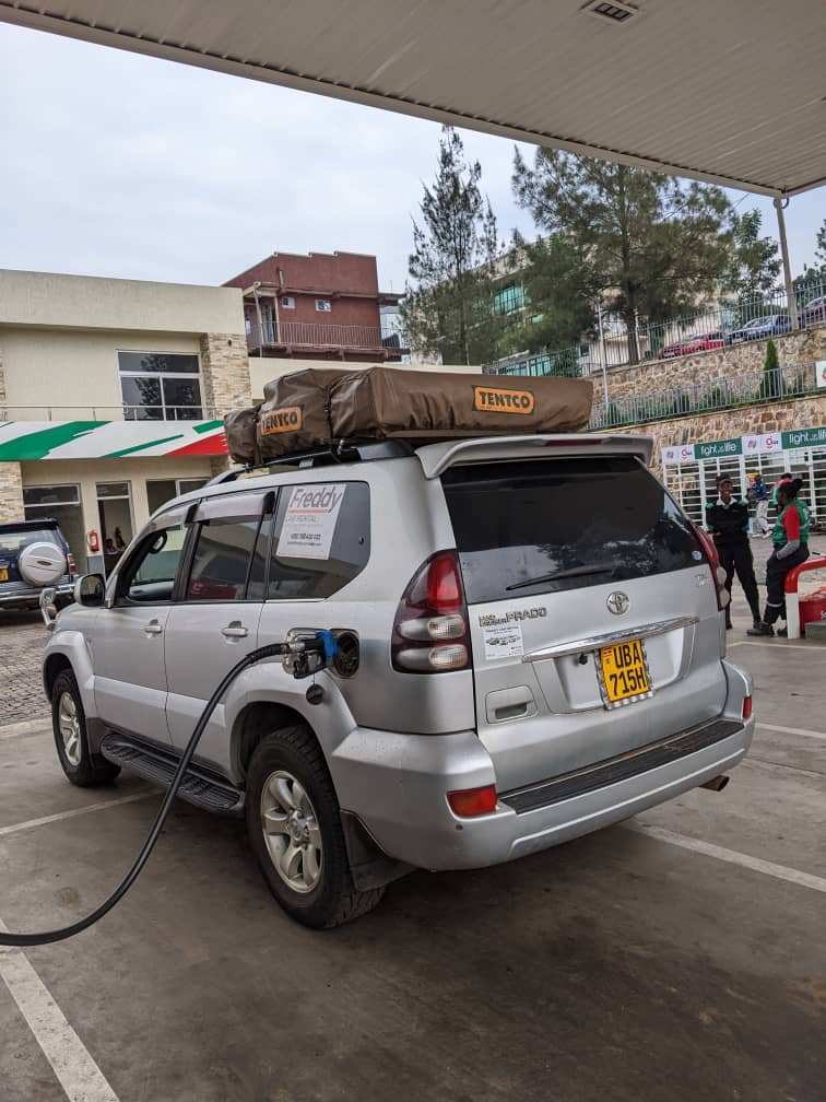 Read more about the article Rwanda Car Hiring: Ultimate Guide to Renting a Car in Kigali