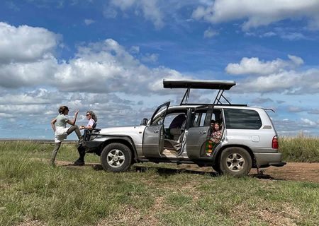 Cross-Border 4x4 Rental Rwanda